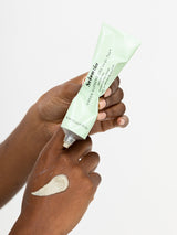 Model applying Green Supreme Rescue Mask